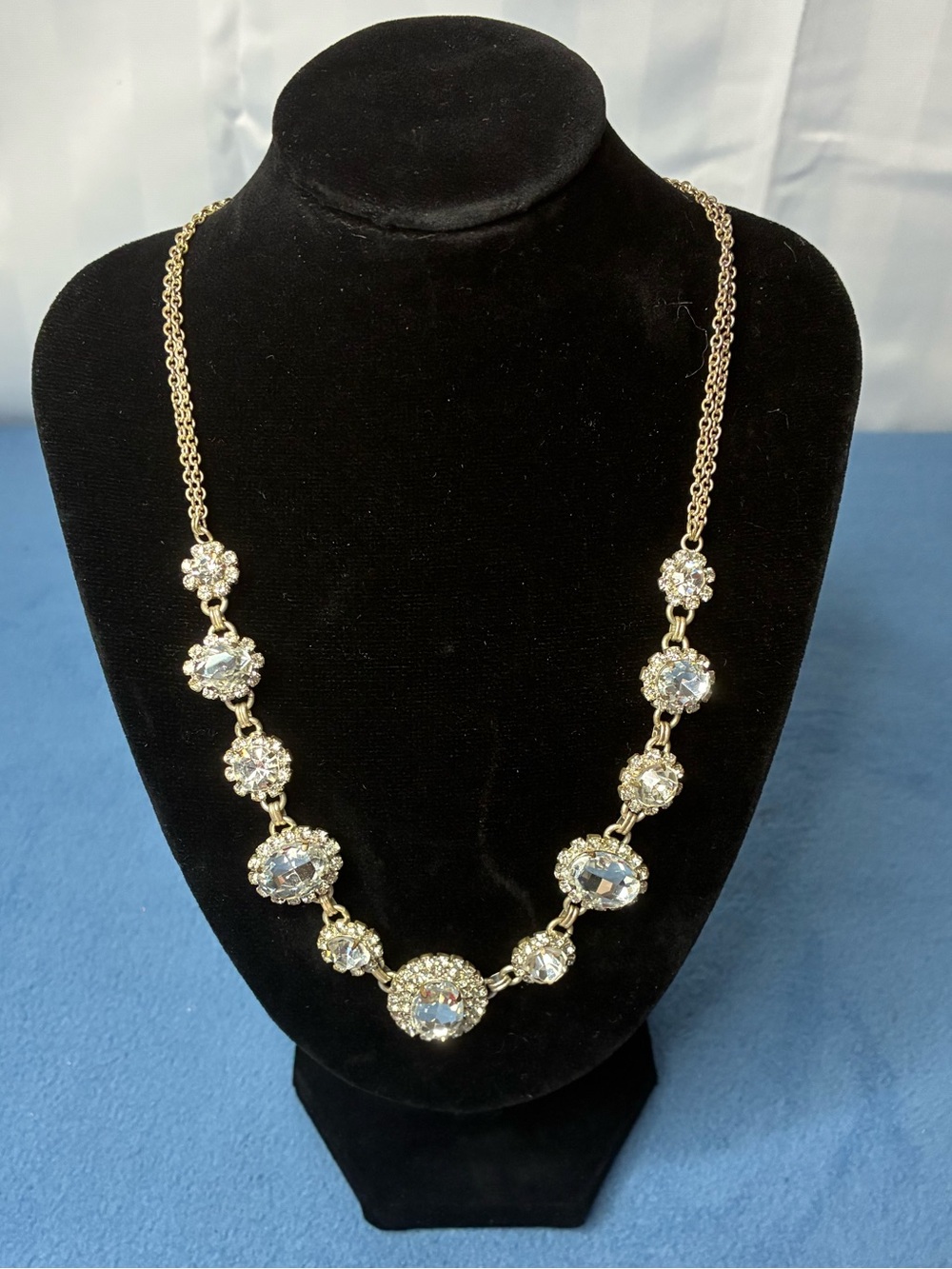 Gold Toned Crystal Statement Necklace - Elegant Women Jewelry